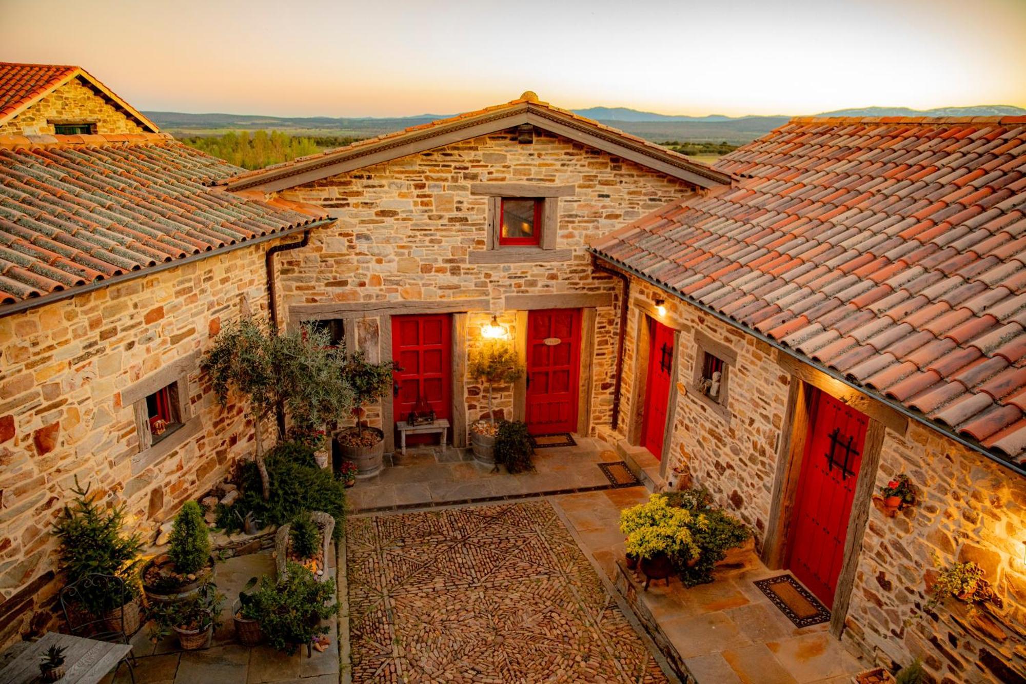 Via Avis Guest House Santa Catalina de Somoza Exterior foto
