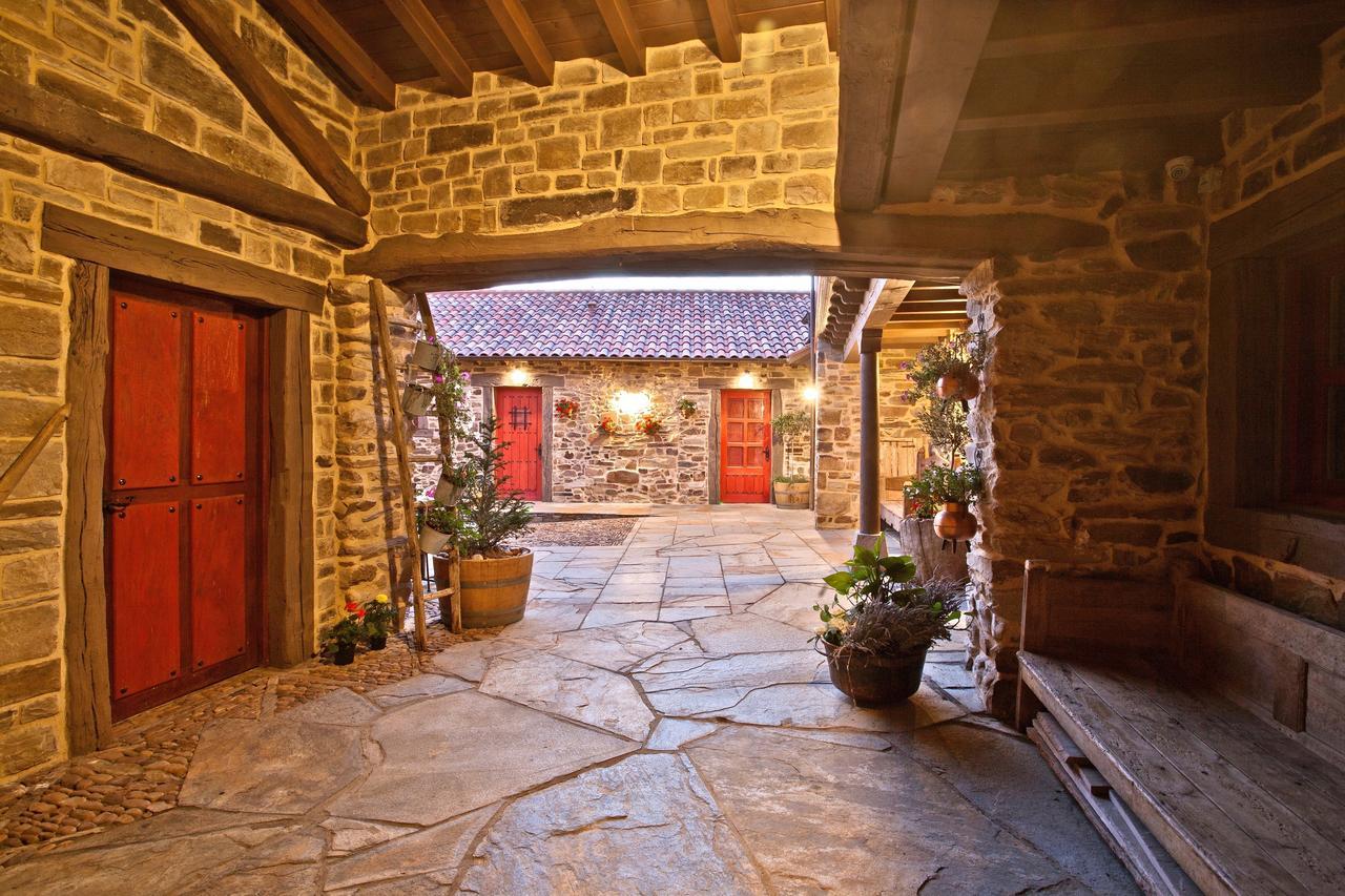 Via Avis Guest House Santa Catalina de Somoza Exterior foto
